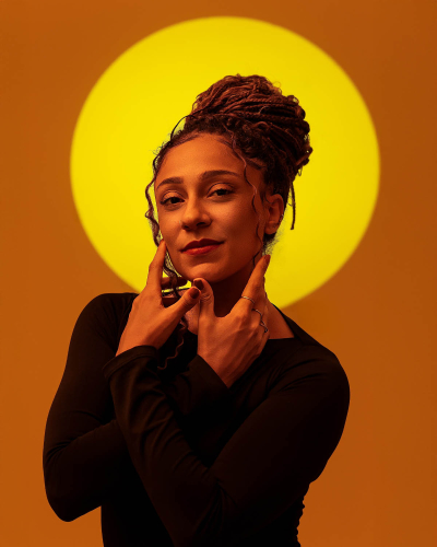 LOYANE-POR-DANIEL-MARINS-127-edit-5x4-SRGB-1500px